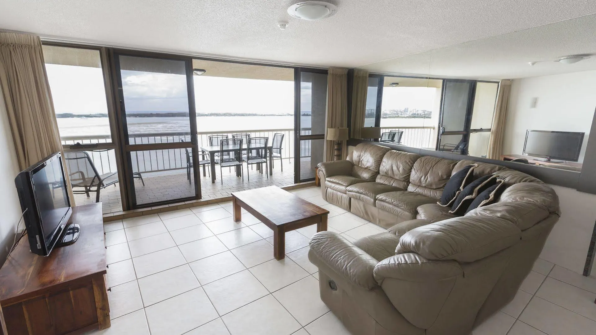 Gemini Resort Caloundra 4*,  Avustralya
